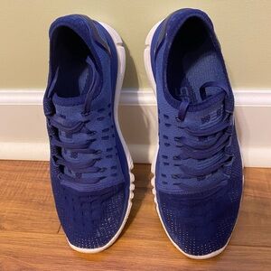 Under Armour Speedform athletic shoe - royal blue - very good condition